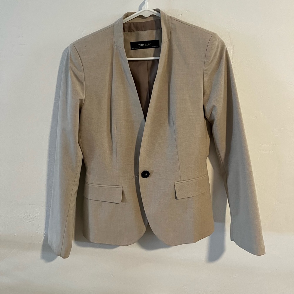 Zara beige size for blazer